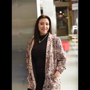 Meet your Posher, Nawal